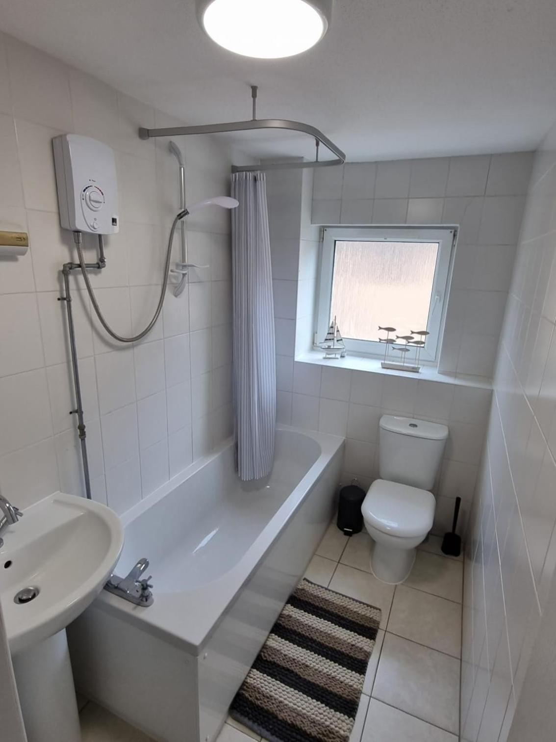 New With Free Offstreet Parking The Lookout At Ryde Esplanade Apartment Luaran gambar