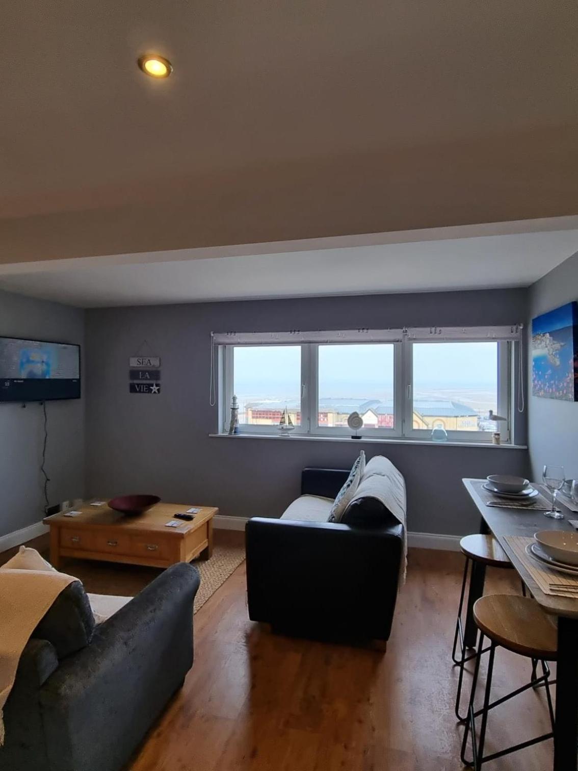 New With Free Offstreet Parking The Lookout At Ryde Esplanade Apartment Luaran gambar